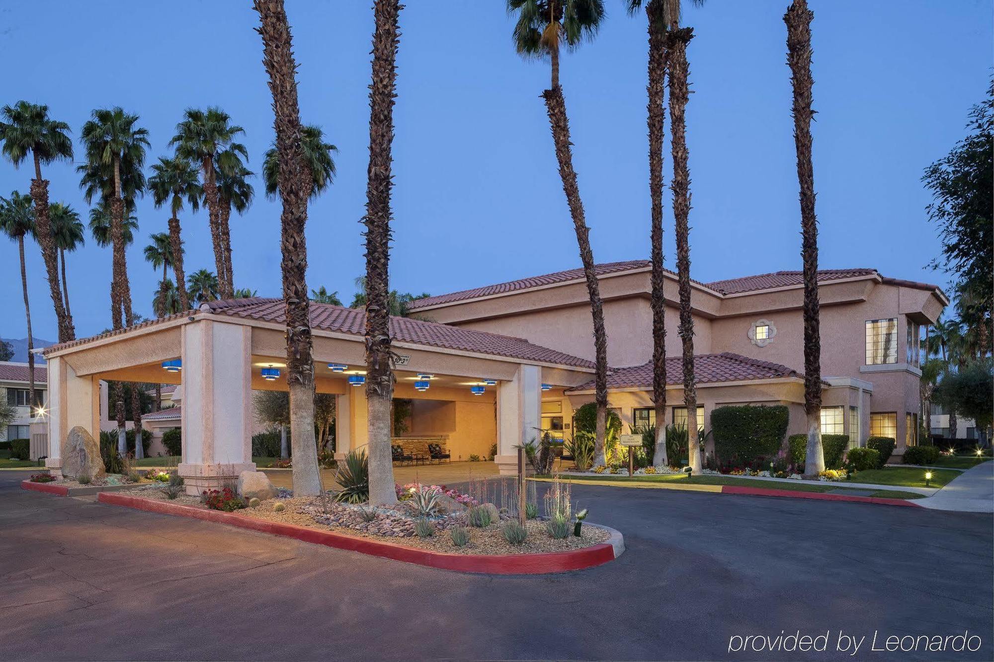 Hyatt Vacation Club At Desert Oasis 3*