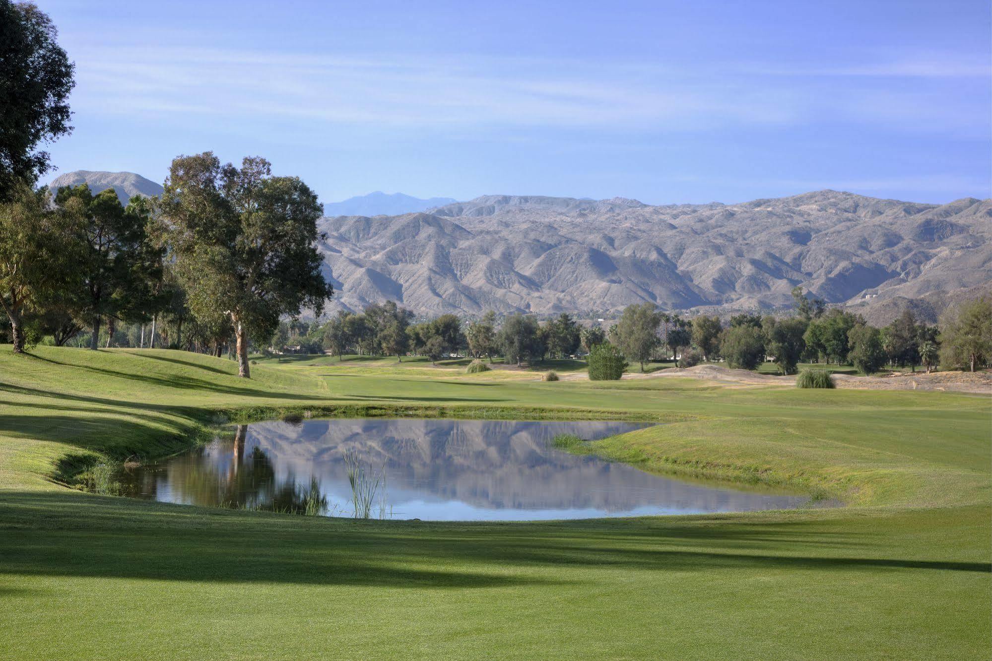 Hyatt Vacation Club At Desert Oasis